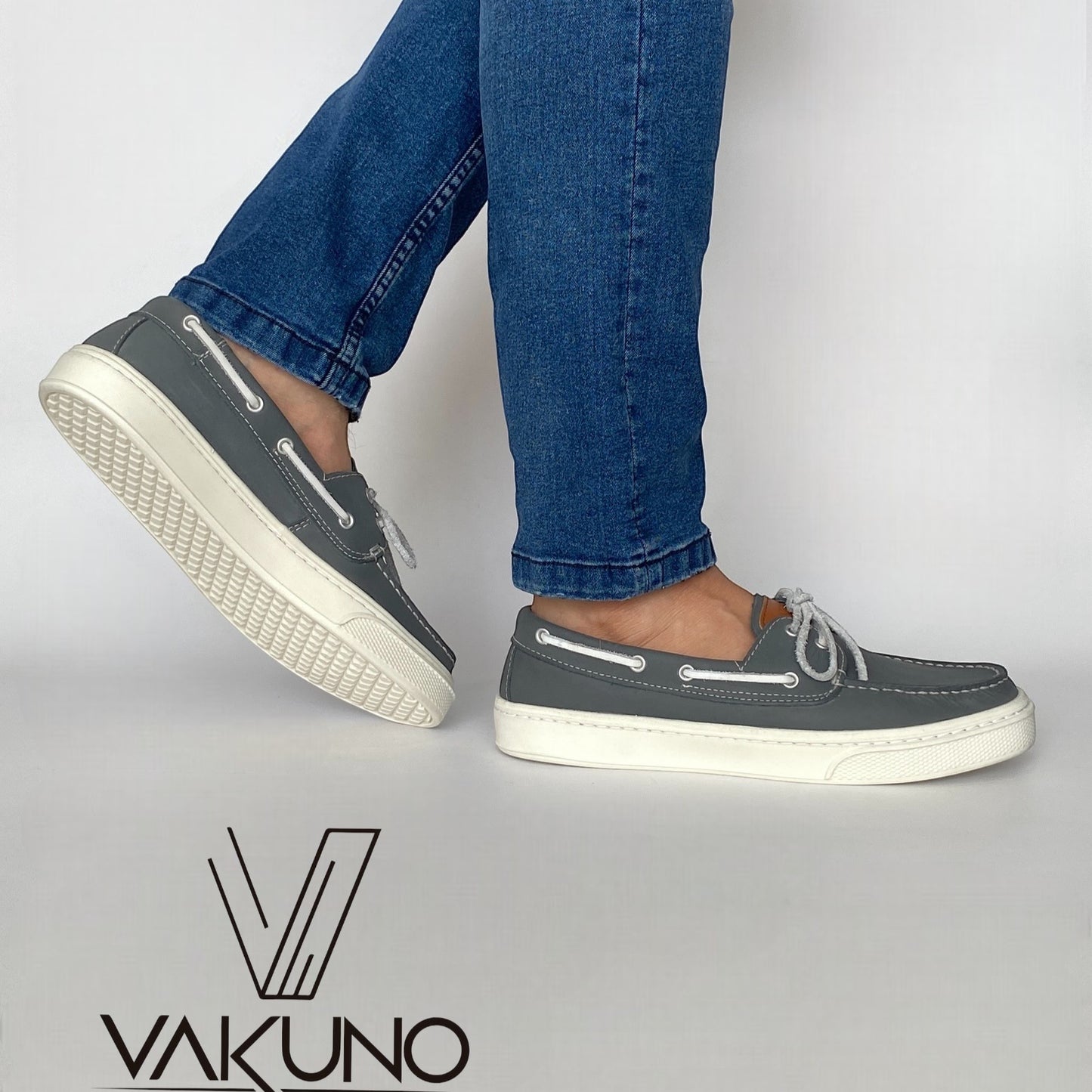 Apache Playero Gris