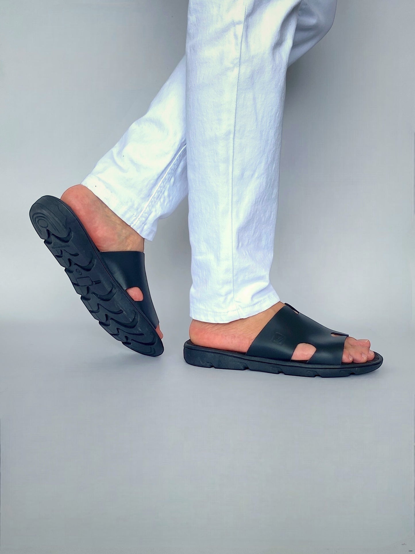 Sandalia Tipo Hermes color negro
